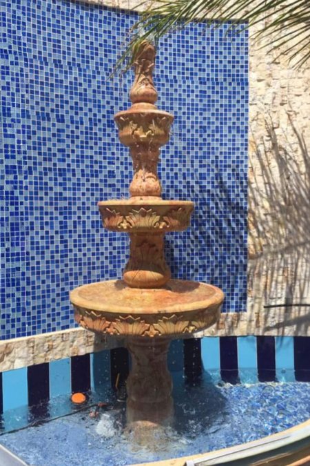 نافورة الزخارف الترابية